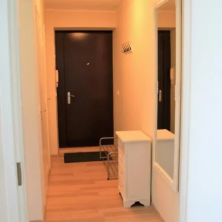 Jannseni 25 * Пярну